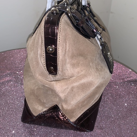 *SOLD* Maxx New York Handbag - Picture 5 of 8